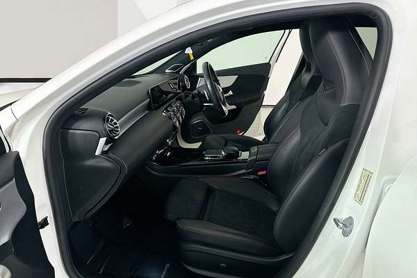 2019 Mercedes-Benz 250 4MATIC AMG LINE 177 MY19