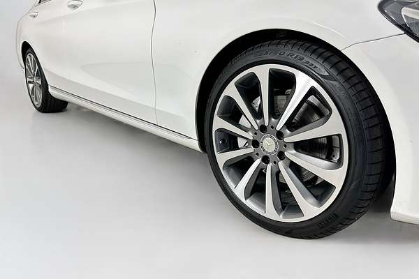 2015 Mercedes-Benz C250  205