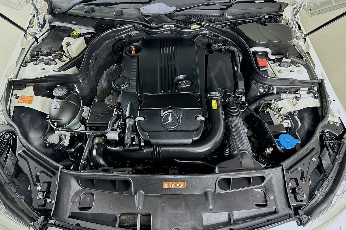 2012 Mercedes-Benz 250 SPORT BE C204 MY12