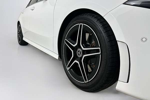 2019 Mercedes-Benz 250 4MATIC AMG LINE 177 MY19