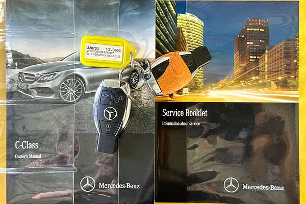 2015 Mercedes-Benz C250  205