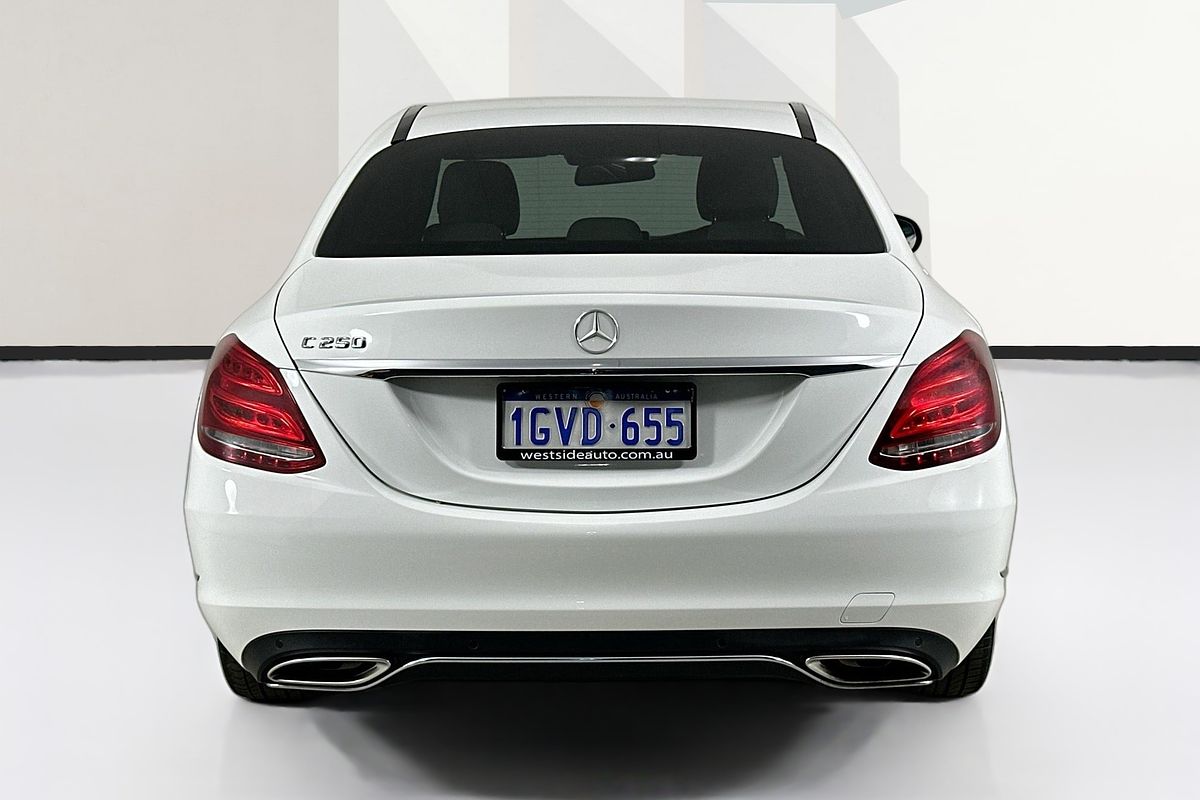 2015 Mercedes-Benz C250  205