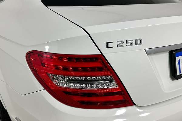 2012 Mercedes-Benz 250 SPORT BE C204 MY12