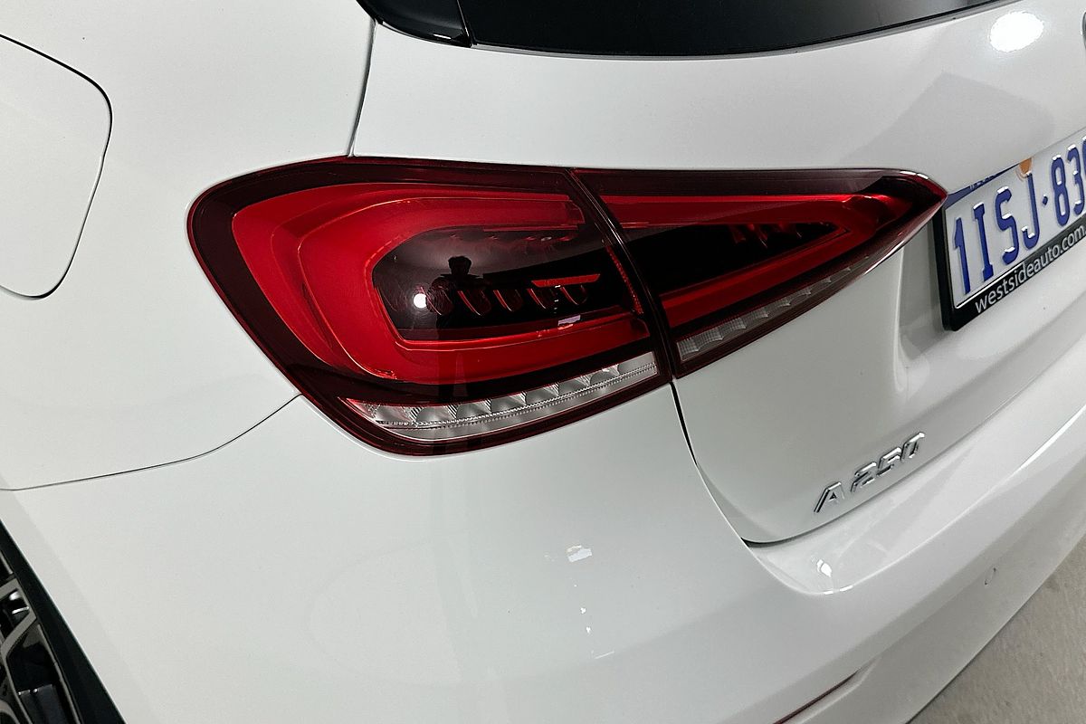 2019 Mercedes-Benz 250 4MATIC AMG LINE 177 MY19