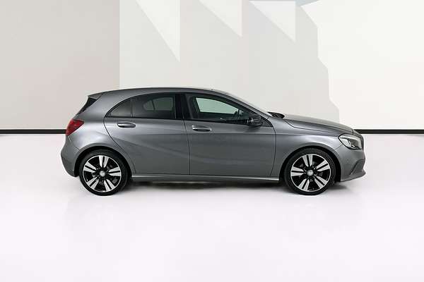 2015 Mercedes-Benz A-Class A180 W176