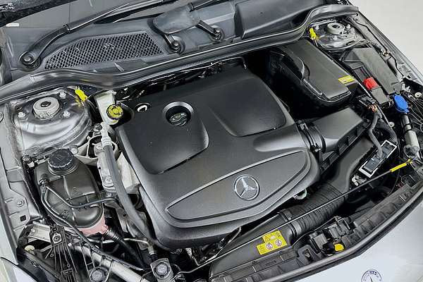 2015 Mercedes-Benz A-Class A180 W176