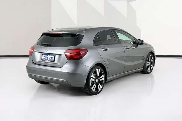 2015 Mercedes-Benz A-Class A180 W176