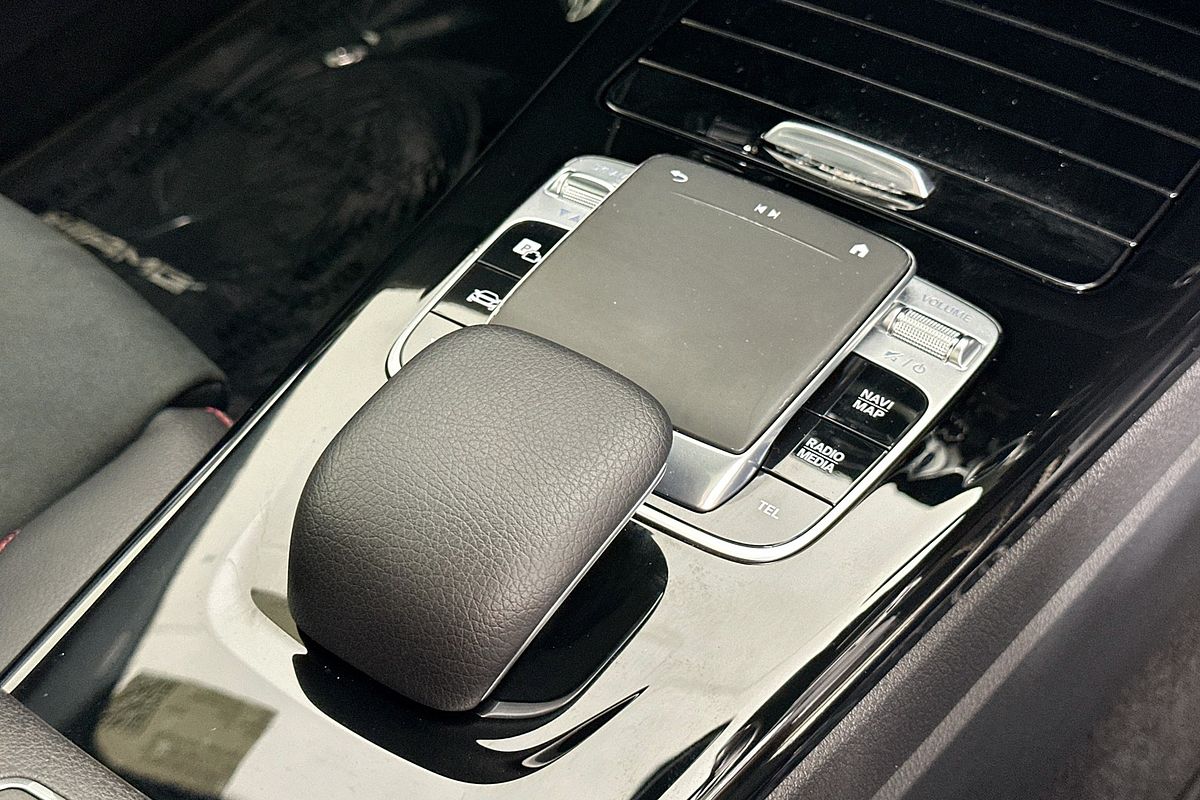 2020 Mercedes-Benz A180  V177 MY20