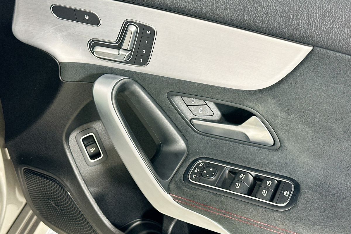 2020 Mercedes-Benz A180  V177 MY20