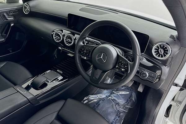 2020 Mercedes-Benz A180  W177 MY20.5