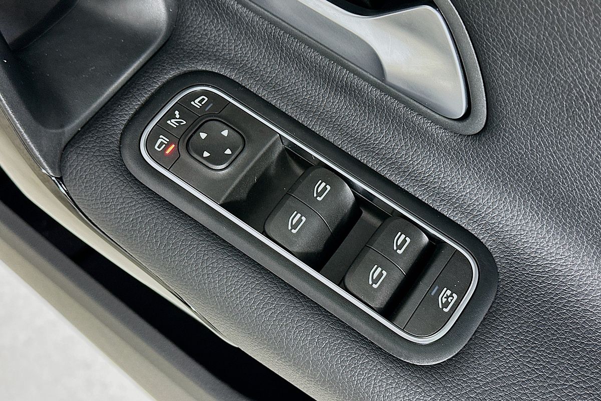2020 Mercedes-Benz A180  W177 MY20.5