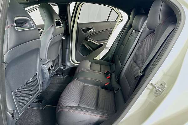 2017 Mercedes-Benz A200  176 MY17