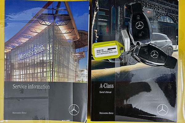 2017 Mercedes-Benz A200  176 MY17