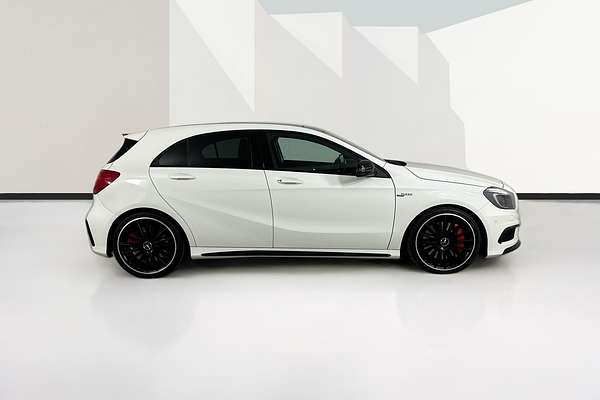2014 Mercedes-Benz A45 AMG 176
