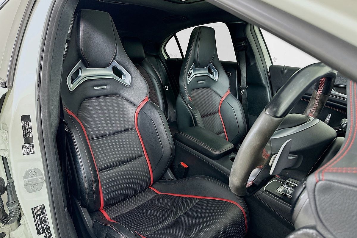 2014 Mercedes-Benz A45 AMG 176