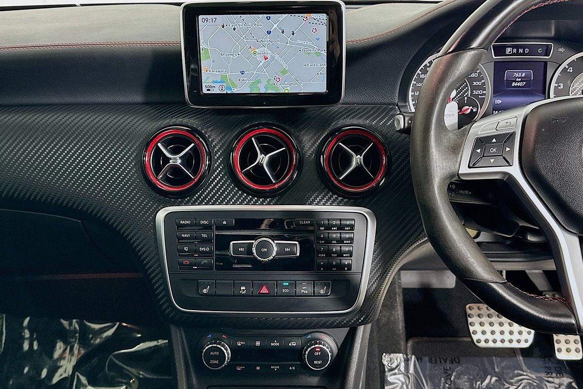 2014 Mercedes-Benz A45 AMG 176
