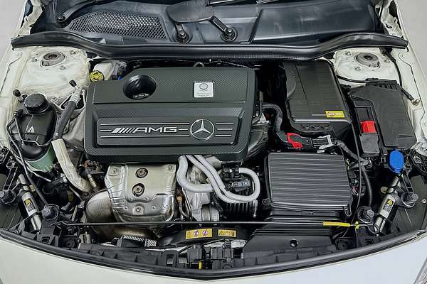 2014 Mercedes-Benz A45 AMG 176
