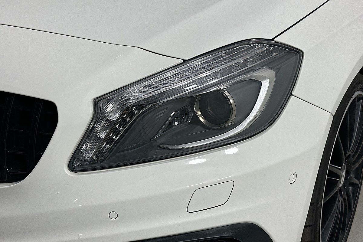 2014 Mercedes-Benz A45 AMG 176
