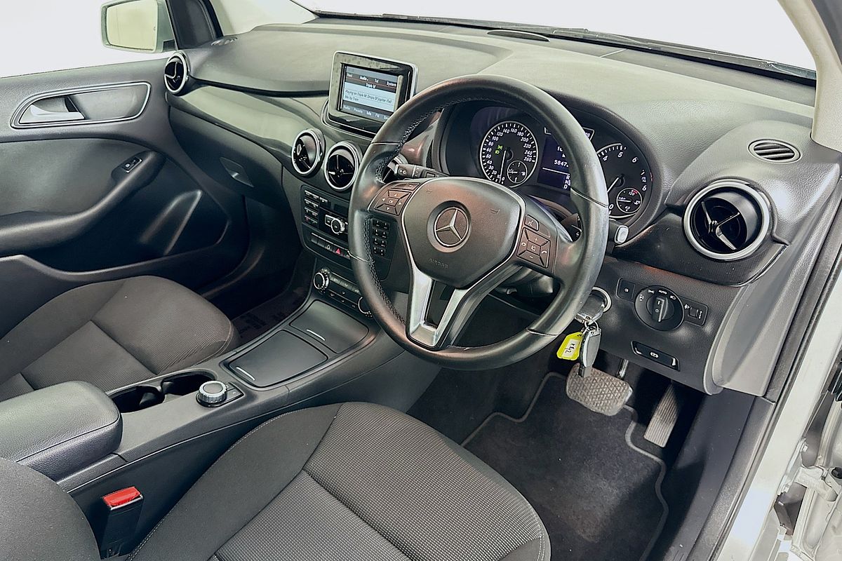 2014 Mercedes-Benz B180  246 MY14