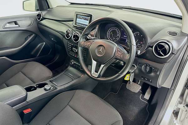 2014 Mercedes-Benz B180  246 MY14
