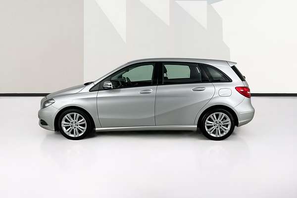 2014 Mercedes-Benz B180  246 MY14