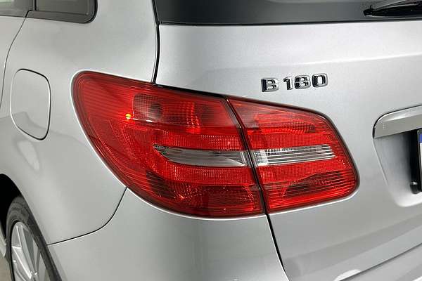 2014 Mercedes-Benz B180  246 MY14