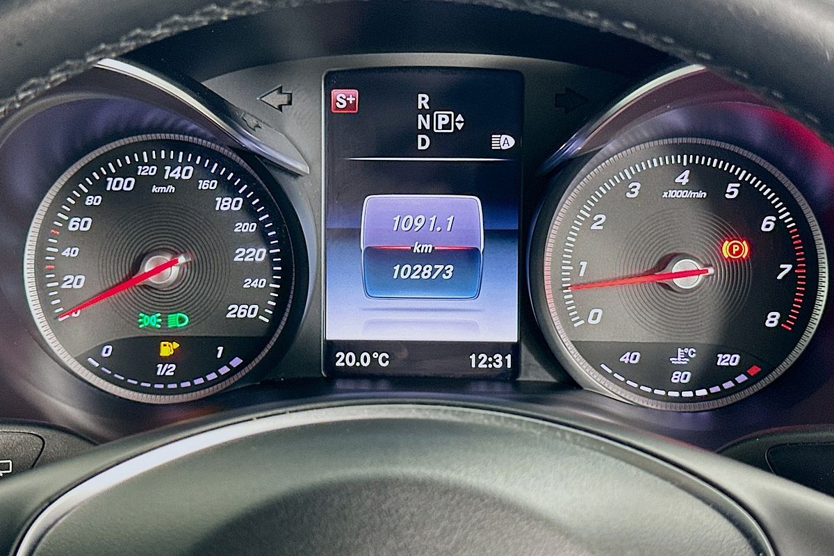 2015 Mercedes-Benz C200  205