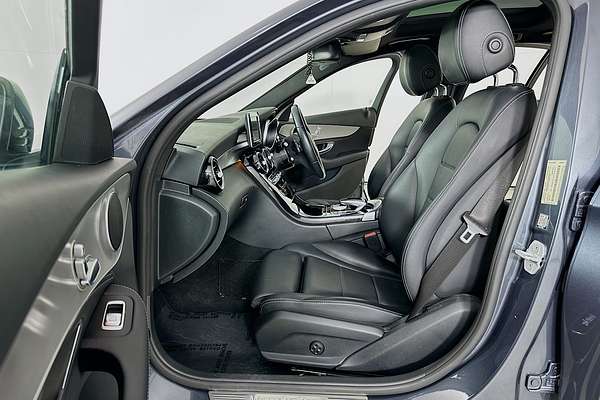 2015 Mercedes-Benz C200  205