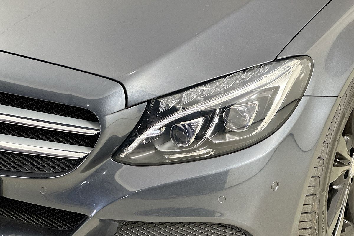 2015 Mercedes-Benz C200  205