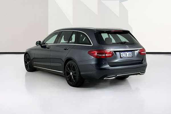 2015 Mercedes-Benz C200  205