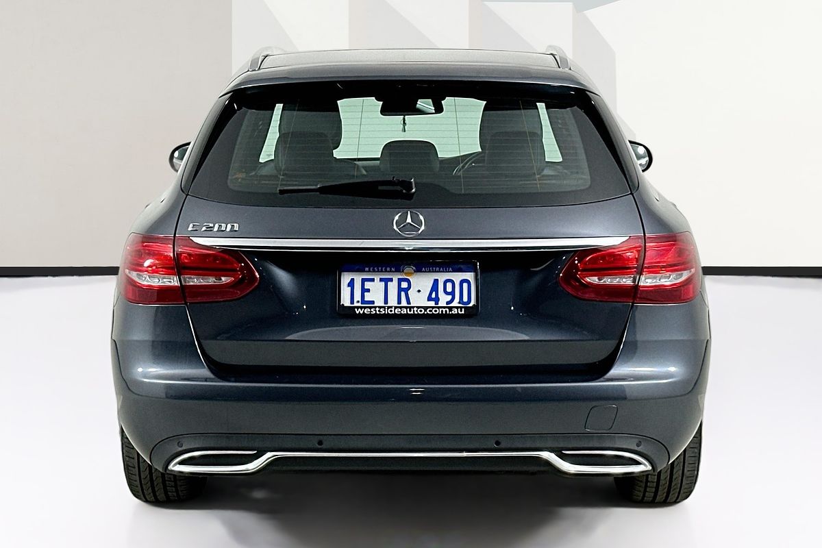 2015 Mercedes-Benz C200  205