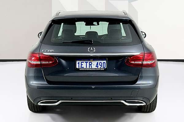 2015 Mercedes-Benz C200  205