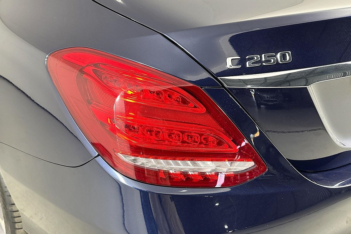 2017 Mercedes-Benz C250  205 MY17
