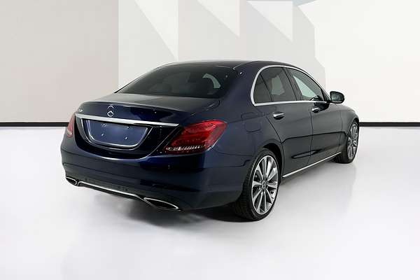 2017 Mercedes-Benz C250  205 MY17