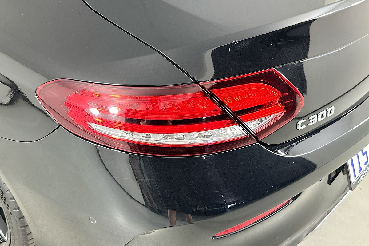 2019 Mercedes-Benz C300  205 MY19