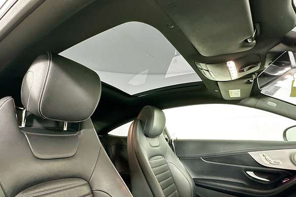 2022 Mercedes-Benz C300  C205 MY22