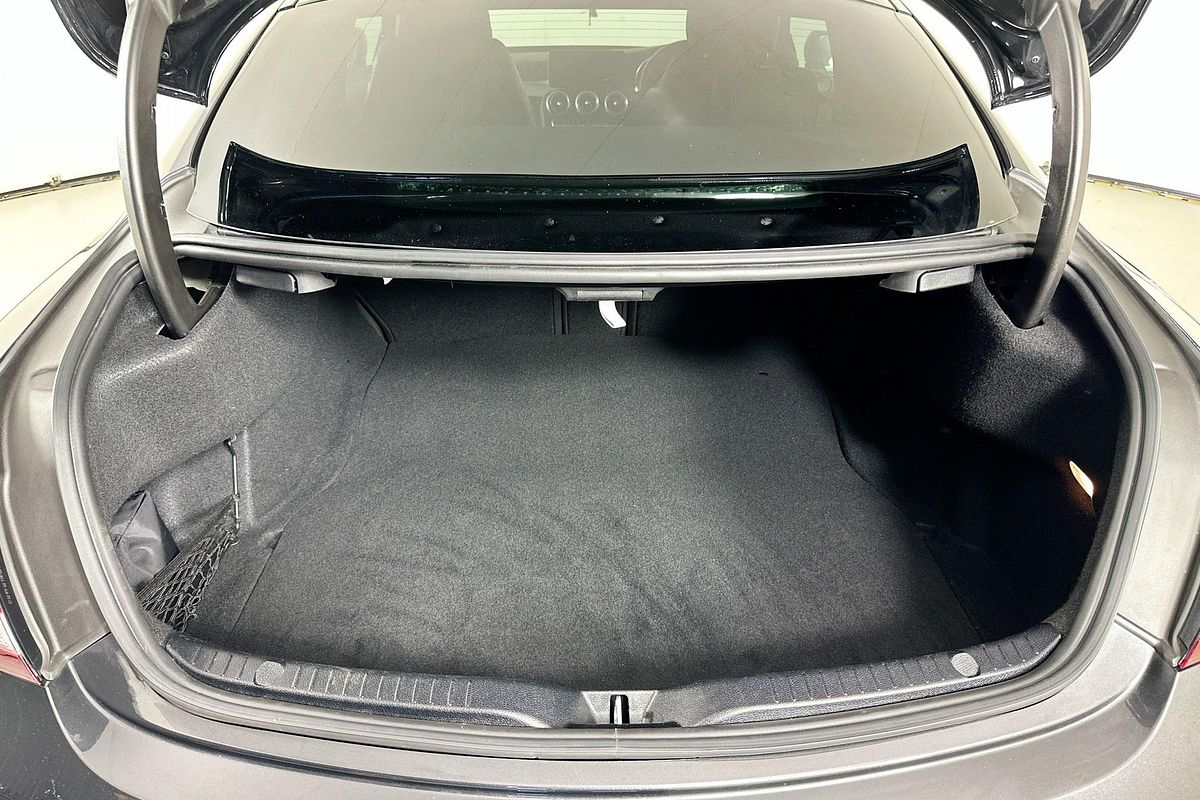 2022 Mercedes-Benz C300  C205 MY22