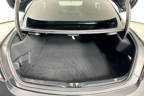 2022 Mercedes-Benz C300  C205 MY22