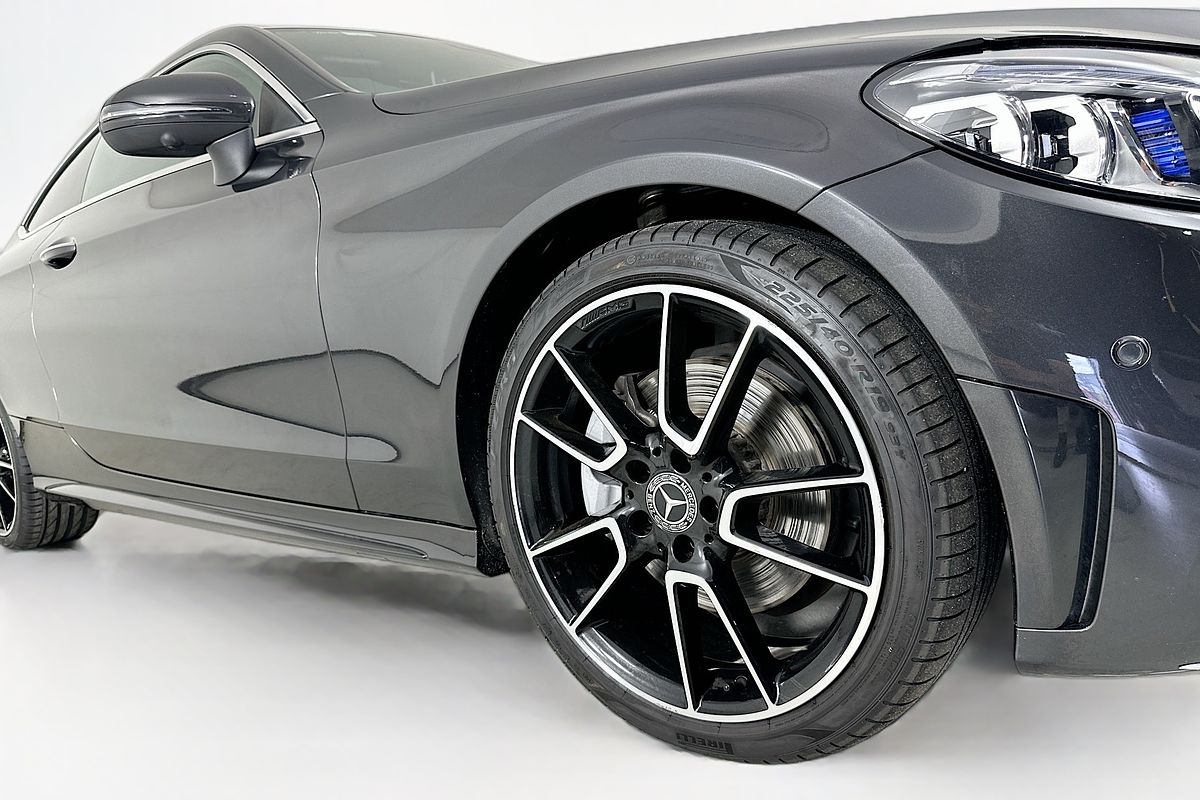 2022 Mercedes-Benz C300  C205 MY22