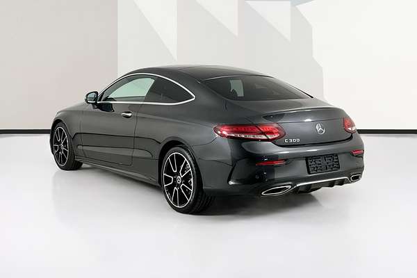 2022 Mercedes-Benz C300  C205 MY22