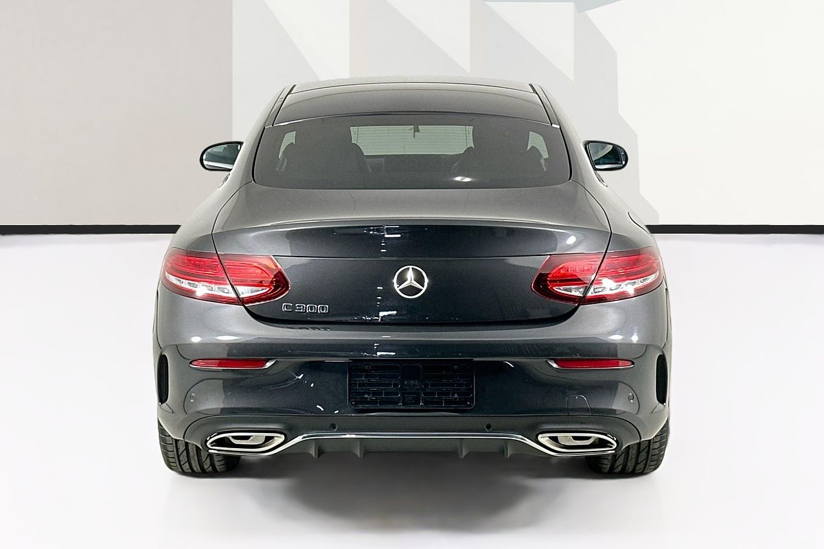 2022 Mercedes-Benz C300  C205 MY22