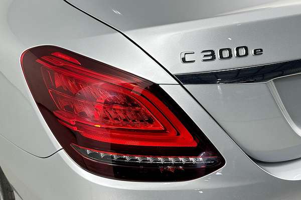 2019 Mercedes-Benz C-Class C300 e W205