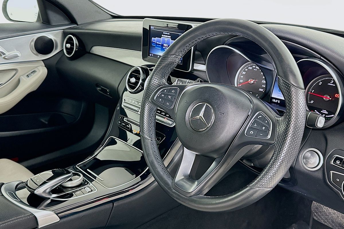 2015 Mercedes-Benz C300 BLUETEC HYBRID 205