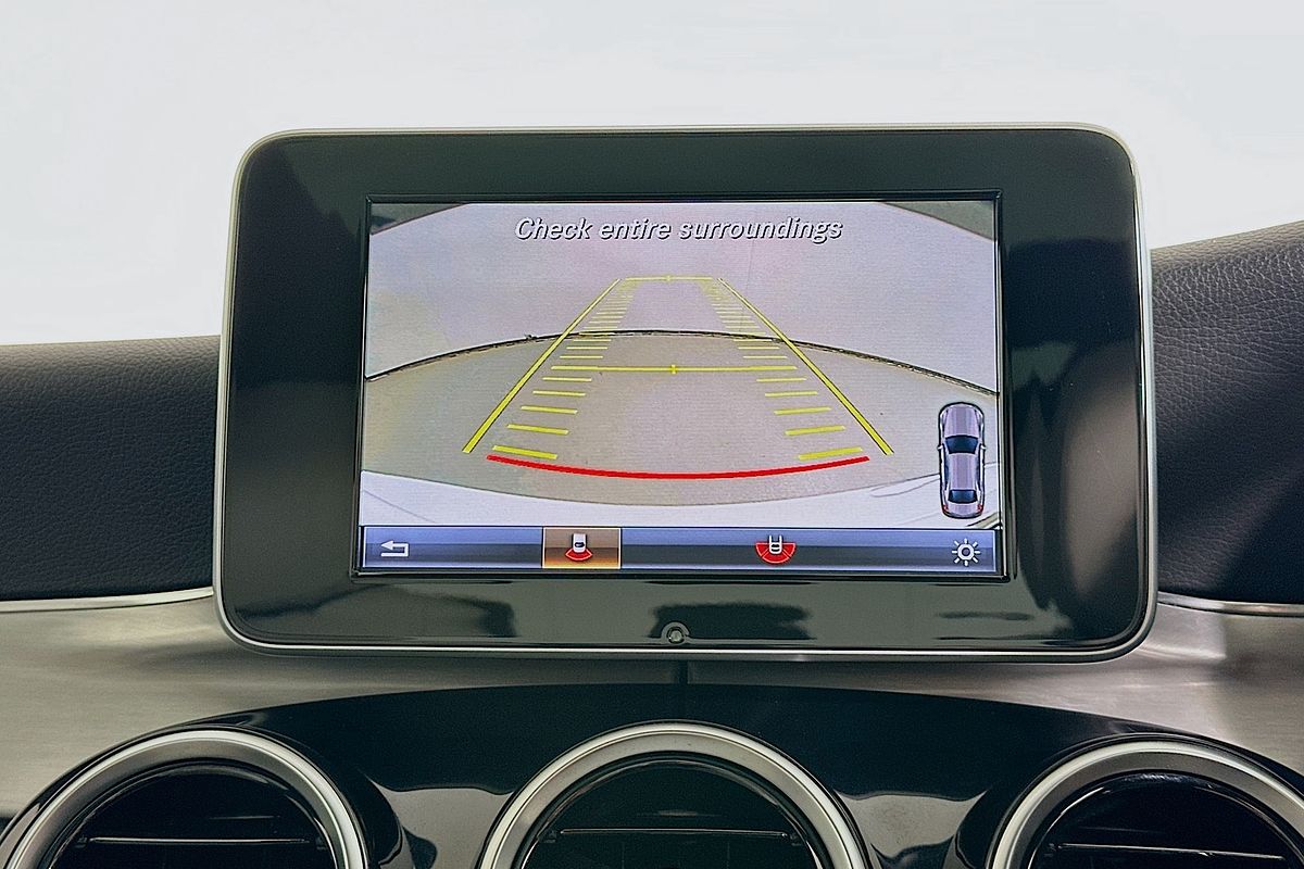 2015 Mercedes-Benz C300 BLUETEC HYBRID 205
