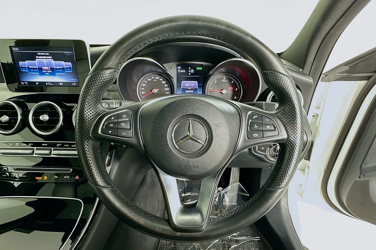 2015 Mercedes-Benz C300 BLUETEC HYBRID 205
