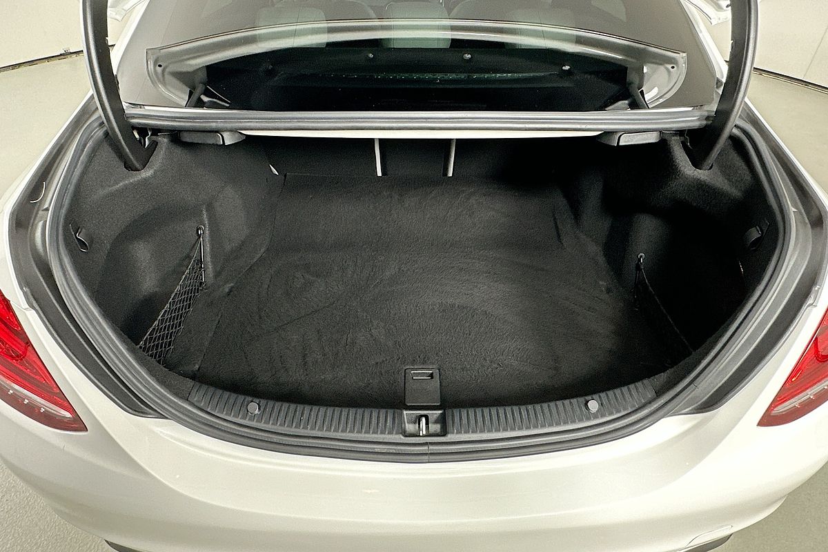 2015 Mercedes-Benz C300 BLUETEC HYBRID 205