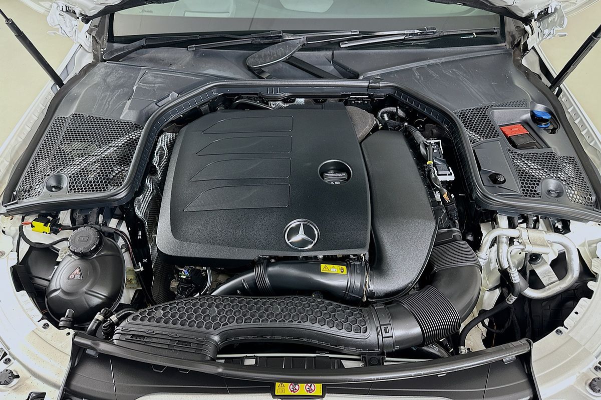 2021 Mercedes-Benz C300  W205 MY21