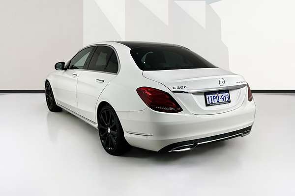 2015 Mercedes-Benz C300 BLUETEC HYBRID 205
