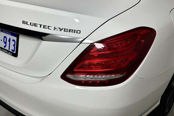 2015 Mercedes-Benz C300 BLUETEC HYBRID 205