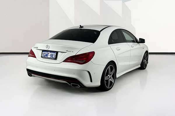 2015 Mercedes-Benz CLA 250 SPORT 4MATIC 117 MY15